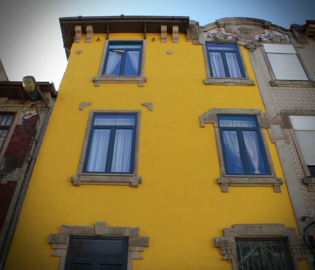 By Doors Ostello Oporto
