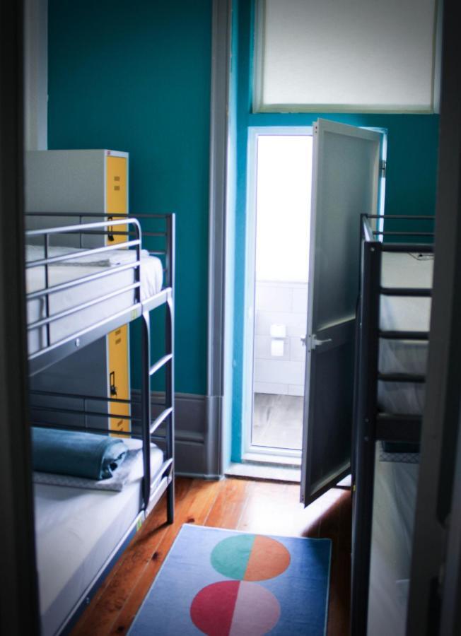 By Doors Ostello *